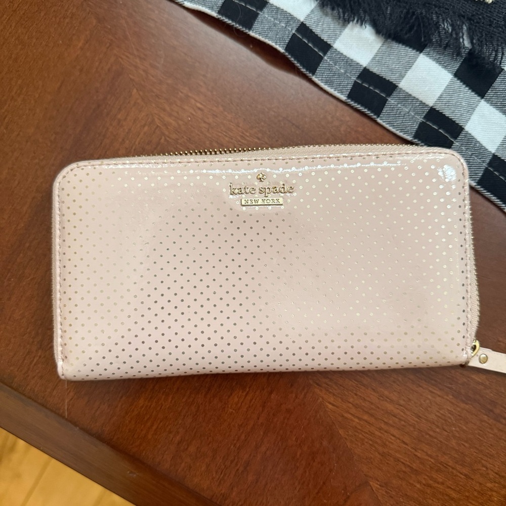 Kate Spade Pink Wallet